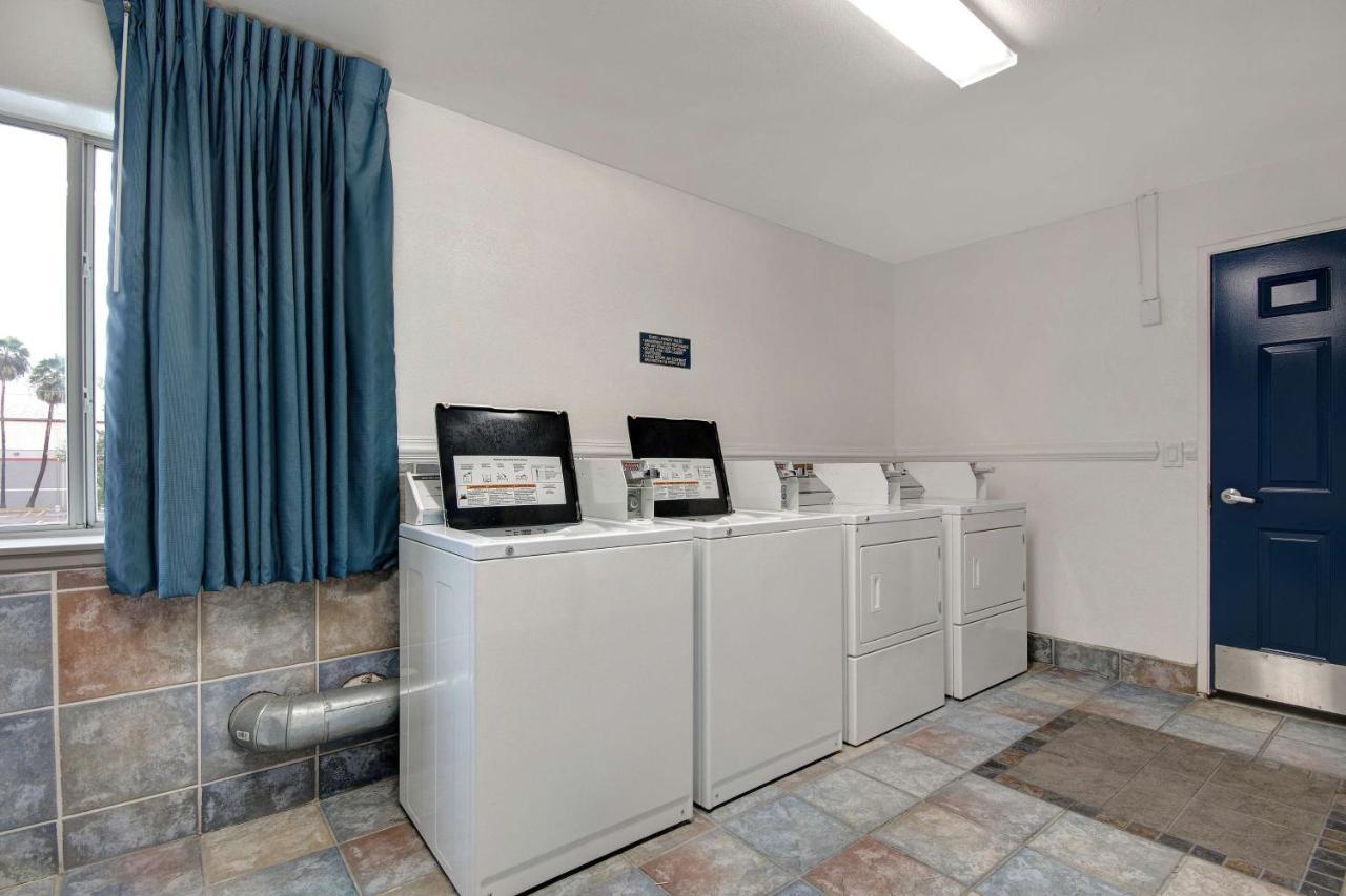 Motel 6-Pharr, Tx エクステリア 写真